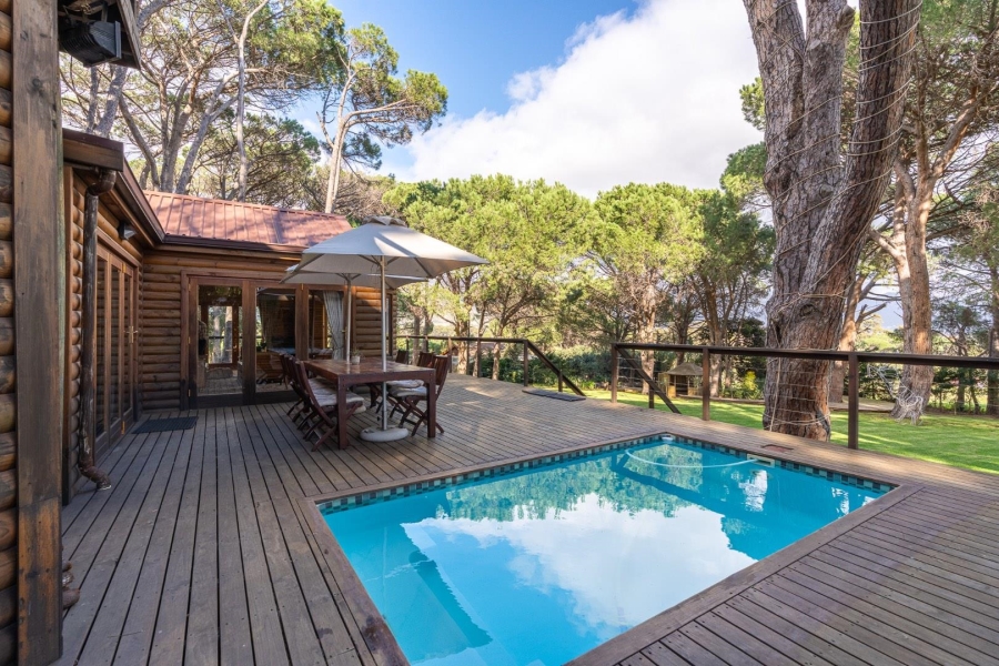 5 Bedroom Property for Sale in Somerset West Rural Western Cape